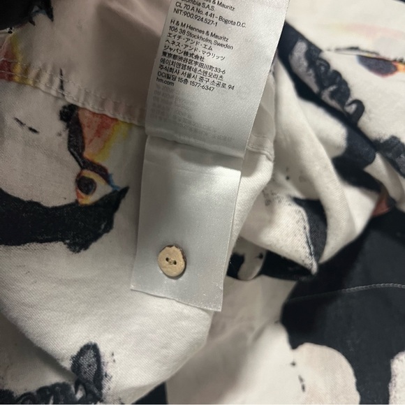 L.O.G.G. by H&M Small Button Down Tucan All Over Print Short Sleeve Shirt - Picture 8 of 8